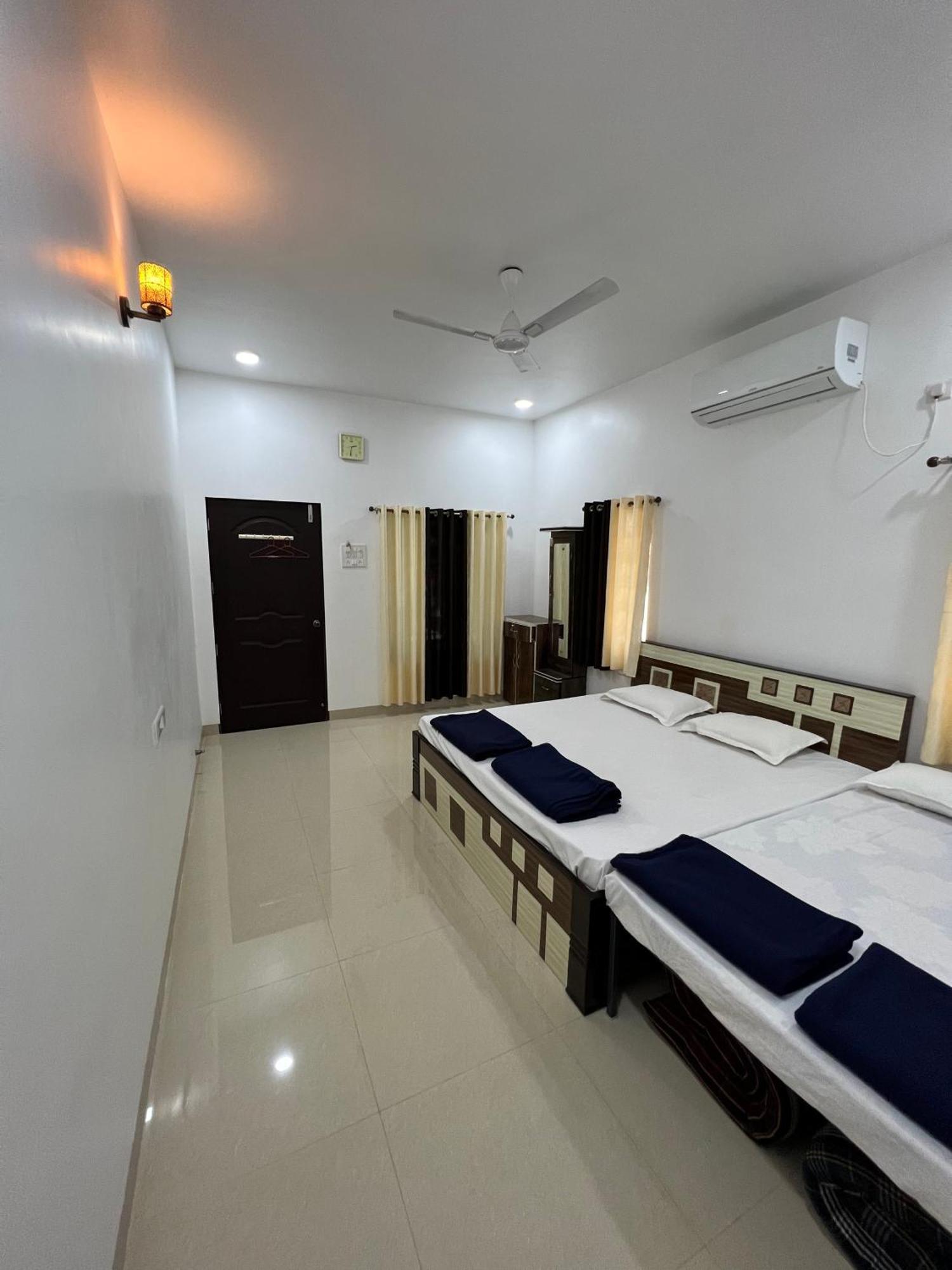 Iira Stays: Ocean Bliss * Alibag