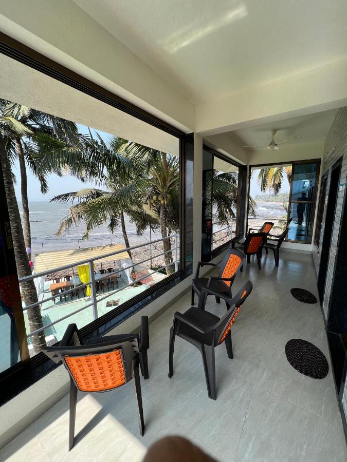 Homestay Iira Stays: Ocean Bliss